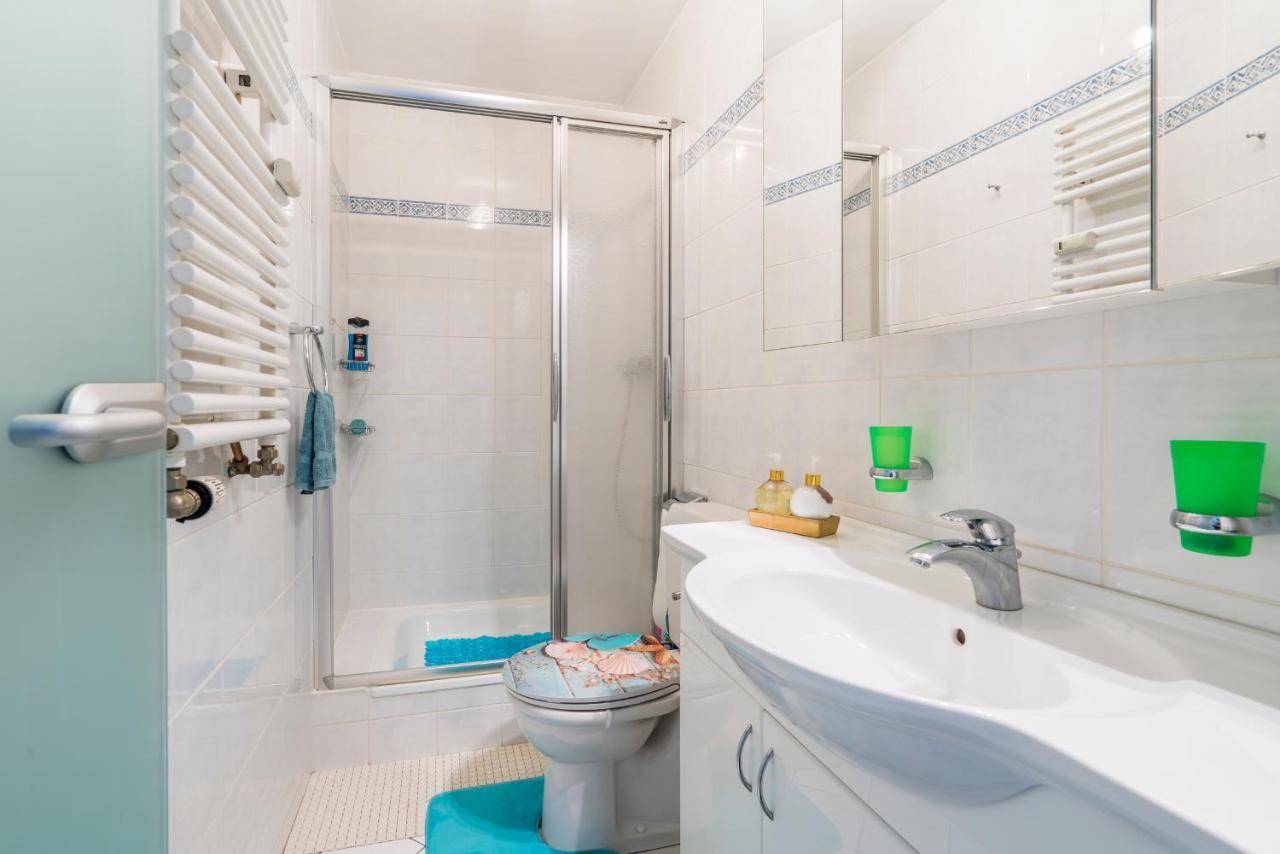 Luxueuze Vakantiestudio Met Zeezicht En Terras In Oostende Екстер'єр фото
